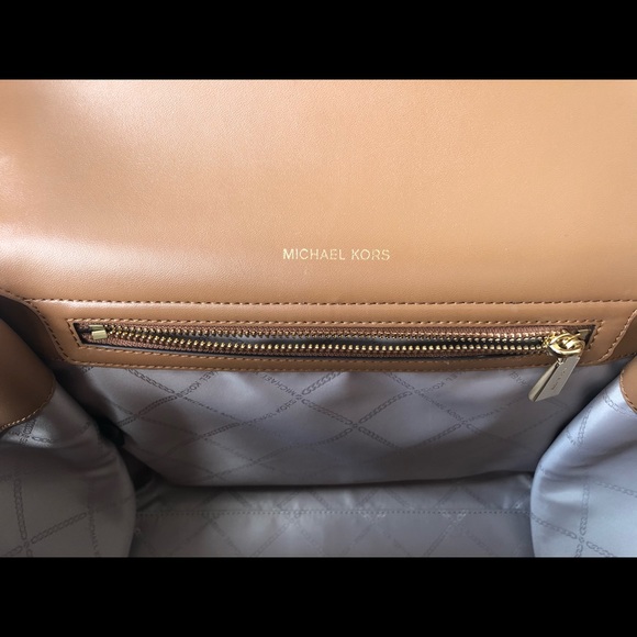 MK - Carmen Large Logo and Leather Belted Satchel - Picture 3 of 5